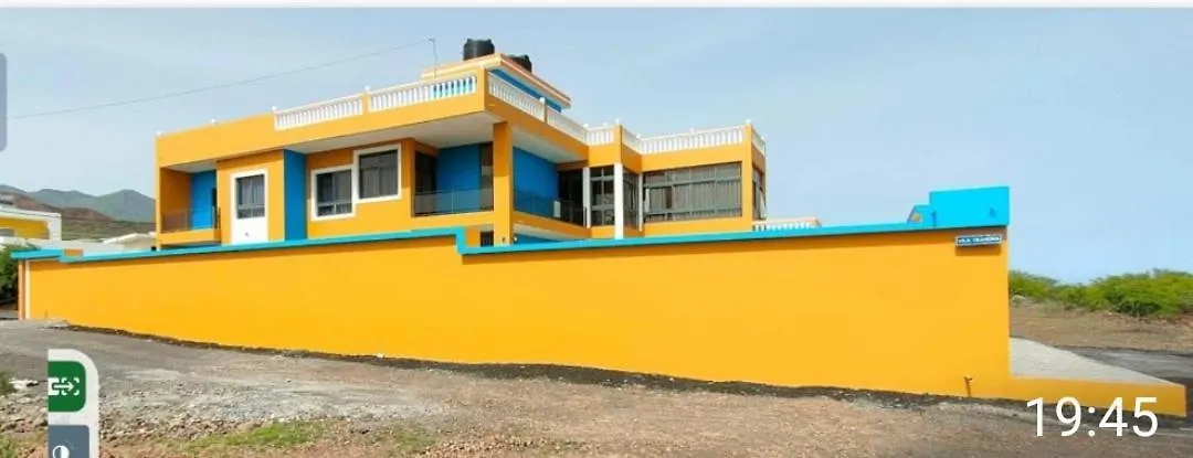 Hotel Residencial Oliveira à Porto Novo Cap-Vert