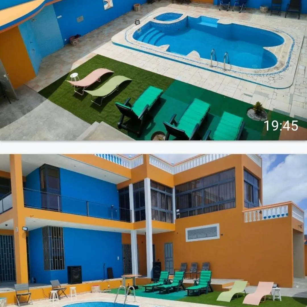 Hotel Residencial Oliveira à Porto Novo