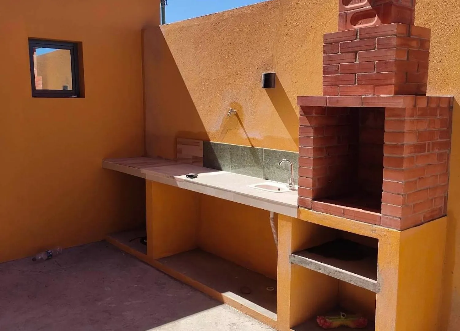 Residencial Oliveira Hotell Porto Novo